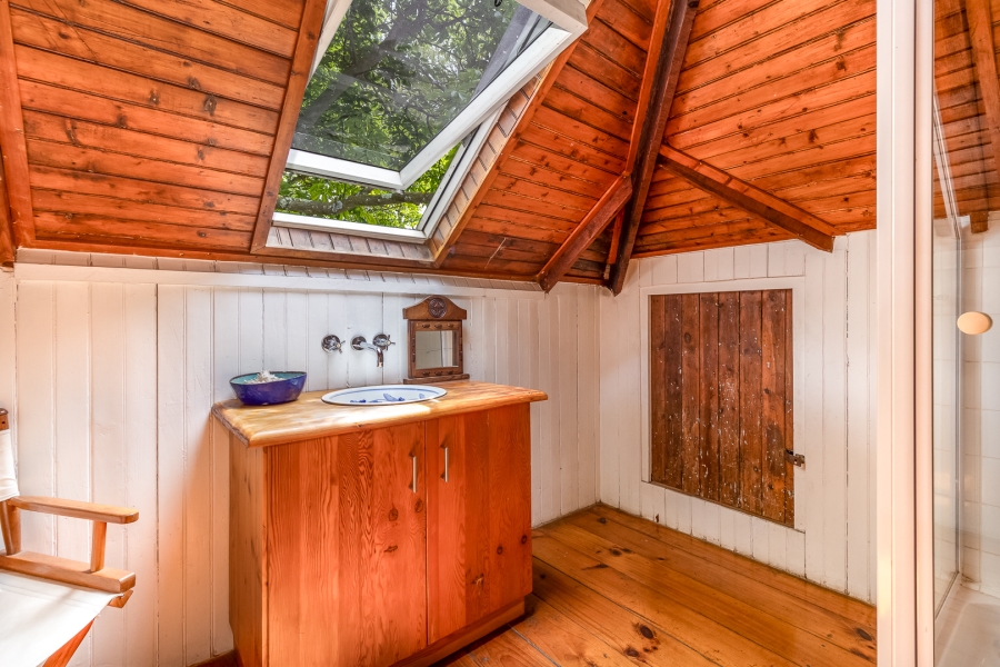 6 Bedroom Property for Sale in Paarl Central Western Cape